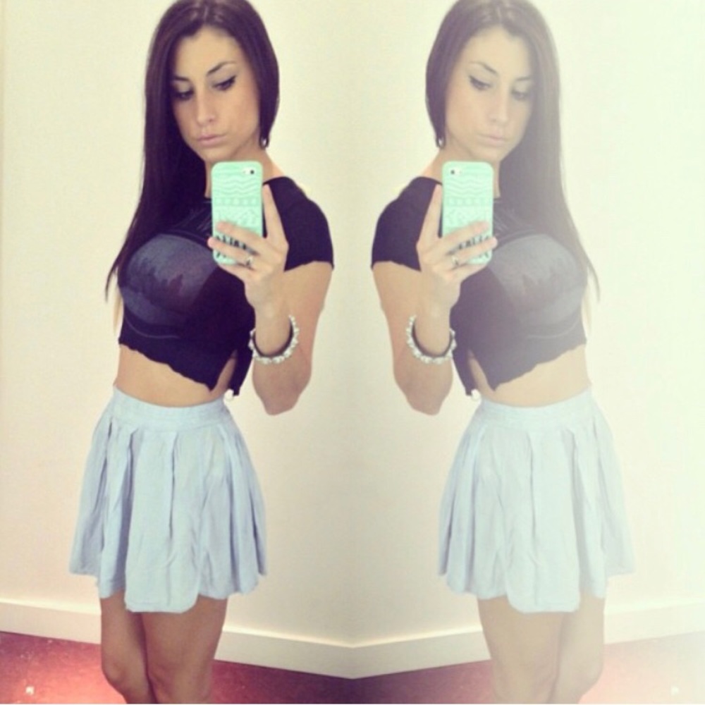 Flowy pacsun skirt